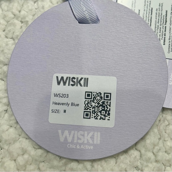 WISKII Soufflé Sports Bra M - Heavenly Blue
Brand New With Tags - Picture 6 of 11